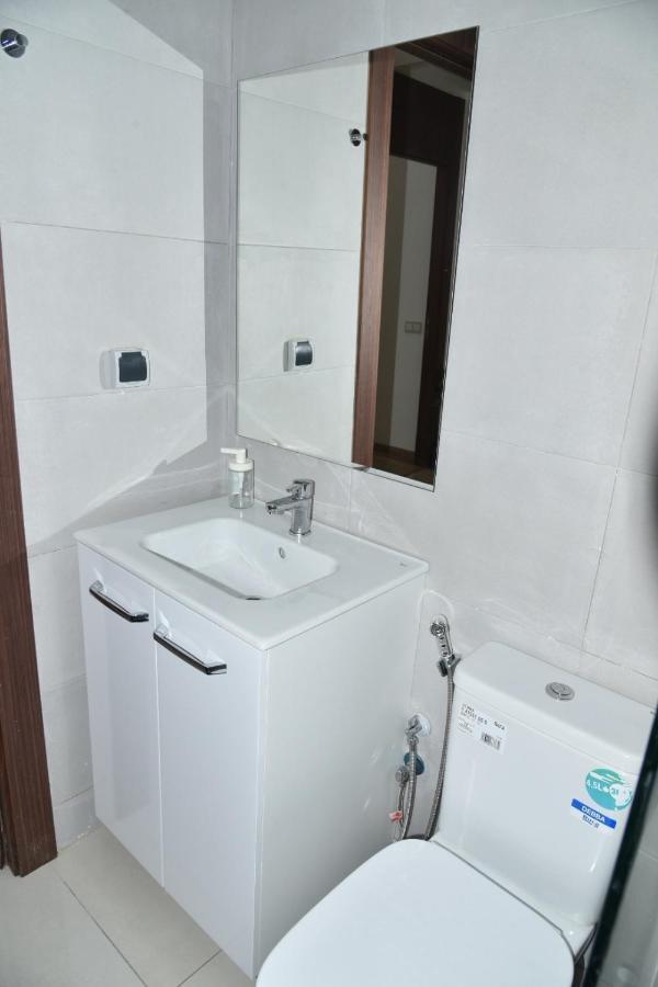 Lovely Apartment With Pool & Gym Kenitra Exterior photo