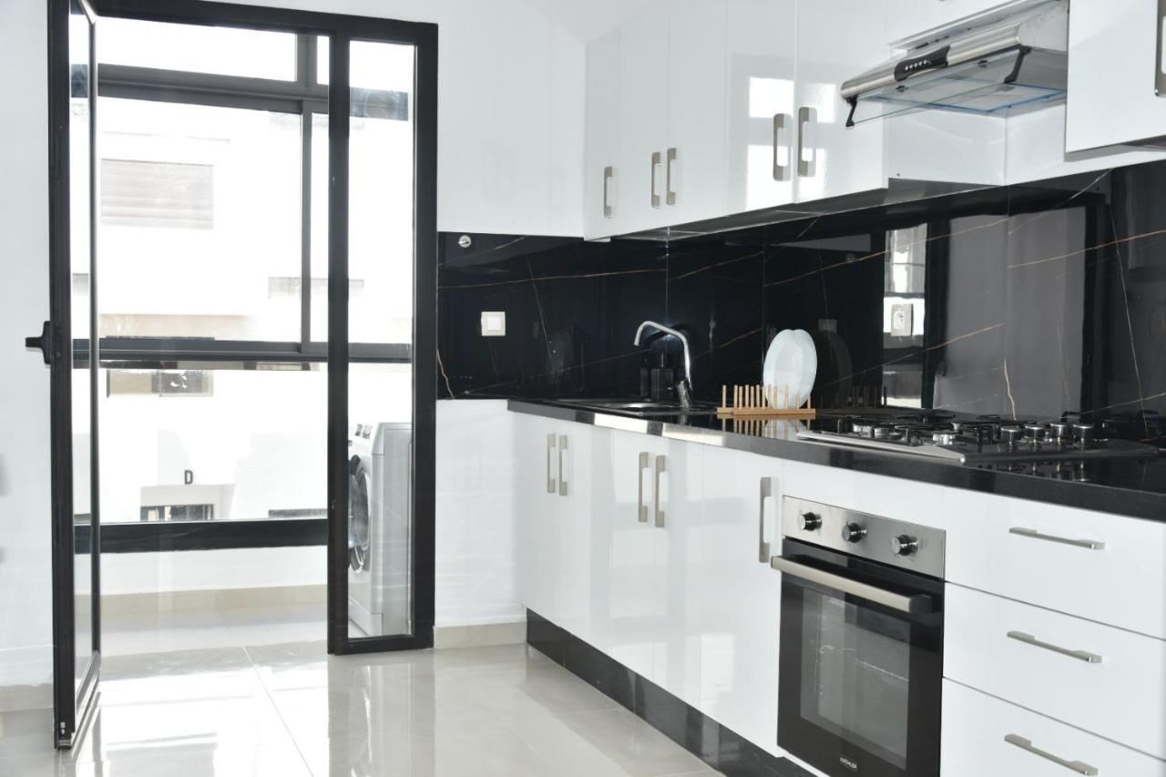 Lovely Apartment With Pool & Gym Kenitra Exterior photo